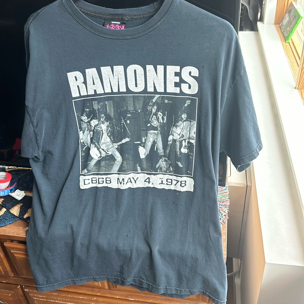Vintage Ramones T-shirt, 70s Punk, XL, Black